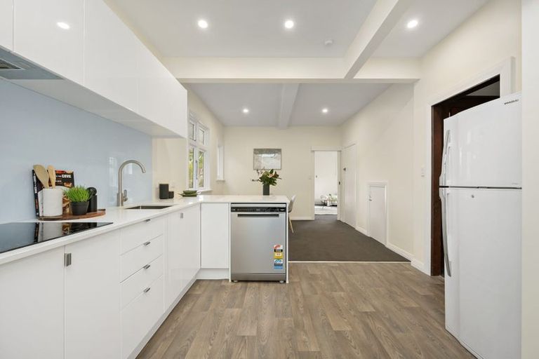 Photo of property in 283 Ohiro Road, Brooklyn, Wellington, 6021