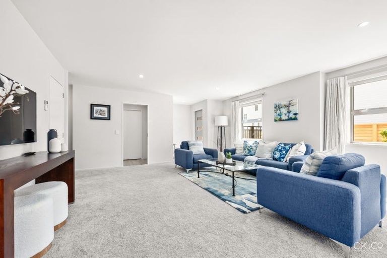 Photo of property in 4 Latimer Way, Petone, Lower Hutt, 5012