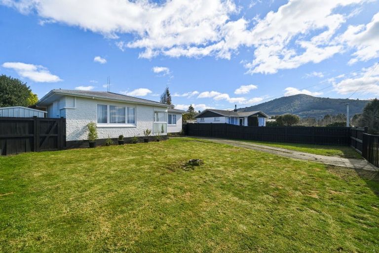 Photo of property in 16 Kusabs Road, Mangakakahi, Rotorua, 3015