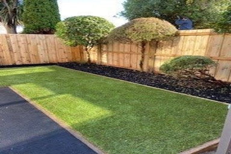 Photo of property in 238a Edgeware Road, Edgeware, Christchurch, 8013