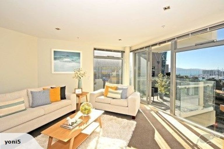 Photo of property in Piermont Apartments, 3e/82 Cable Street, Te Aro, Wellington, 6011