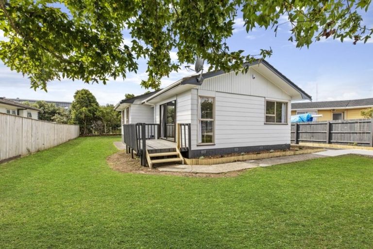 Photo of property in 72 Boundary Road, Clover Park, Auckland, 2019