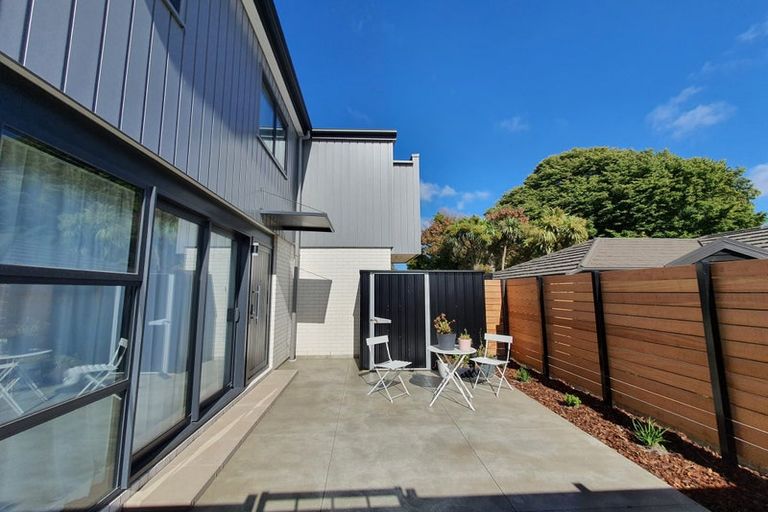 Photo of property in 103 Rattray Street, Riccarton, Christchurch, 8041