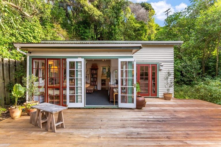 Photo of property in 44 Gordon Road, Plimmerton, Porirua, 5026