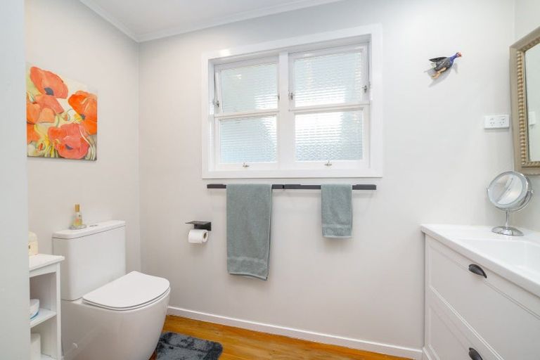 Photo of property in 2 Wood Street, Greytown, 5712