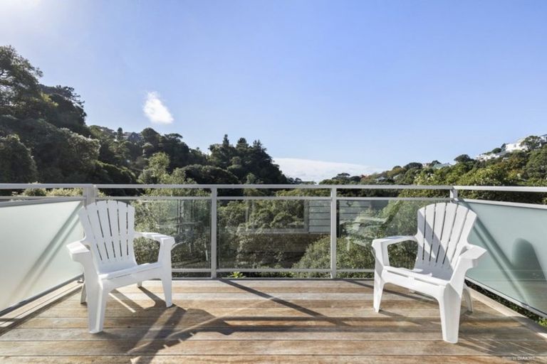 Photo of property in 6/27 The Rigi, Northland, Wellington, 6012