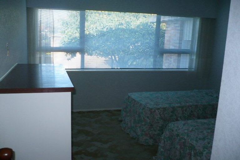 Photo of property in 16a Bledisloe Court, Pukekohe, 2120