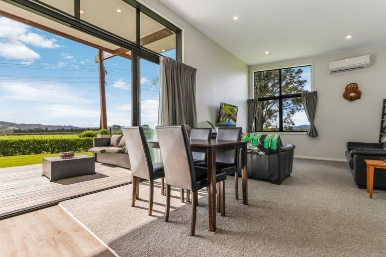 Photo of property in 89 Burnside Road, Ardmore, Papakura, 2582