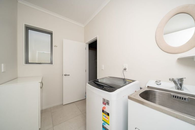 Photo of property in 5 Crompton Avenue, Churton Park, Wellington, 6037