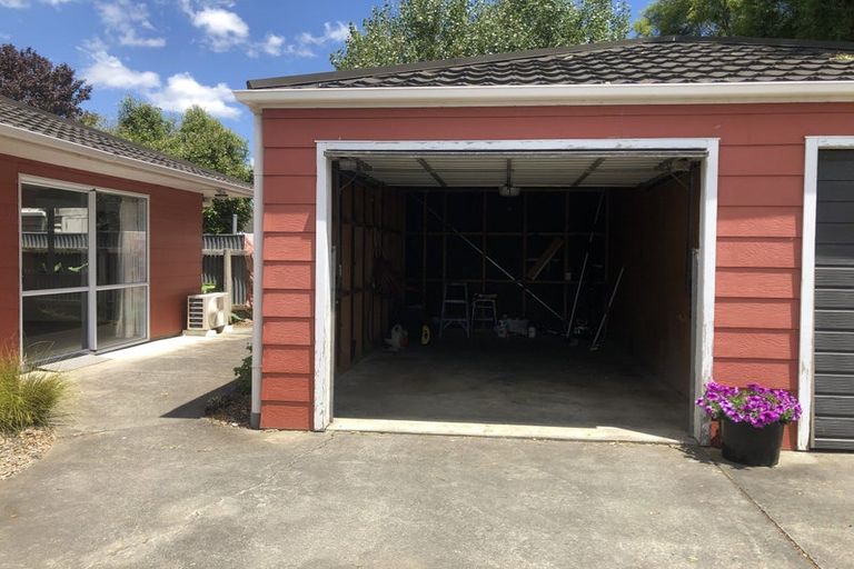 Photo of property in 48 Botanical Road, Takaro, Palmerston North, 4412