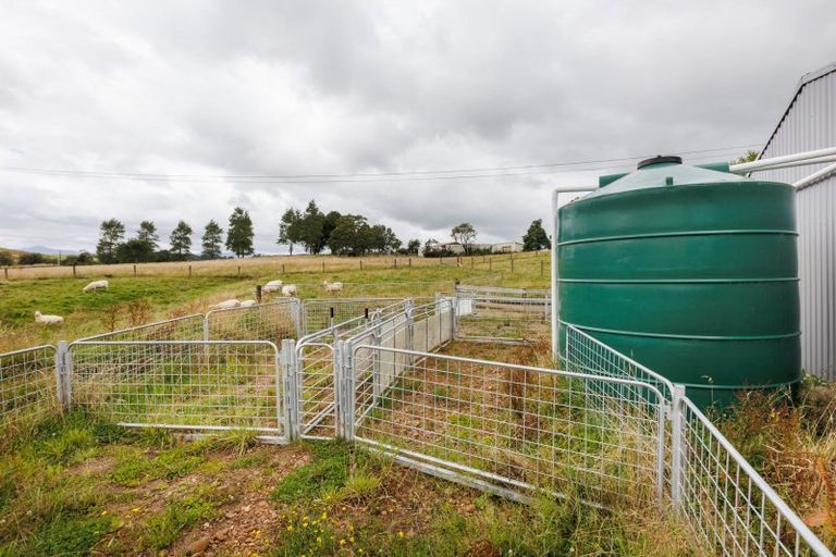 Photo of property in 322 Finnis Road, Pohangina, Feilding, 4775