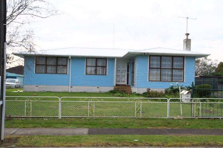 Photo of property in 20 Moffitt Place, Mangere East, Auckland, 2024