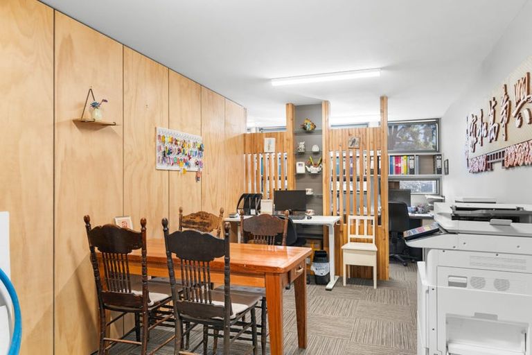 Photo of property in 5 Wharenui Road, Upper Riccarton, Christchurch, 8041