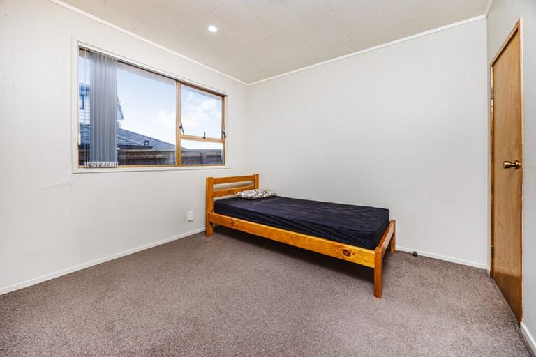 Photo of property in 14 Charntay Avenue, Clover Park, Auckland, 2019