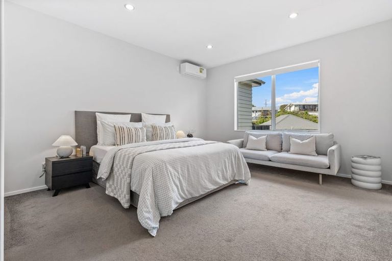 Photo of property in 19b Duncan Avenue, Te Atatu South, Auckland, 0610