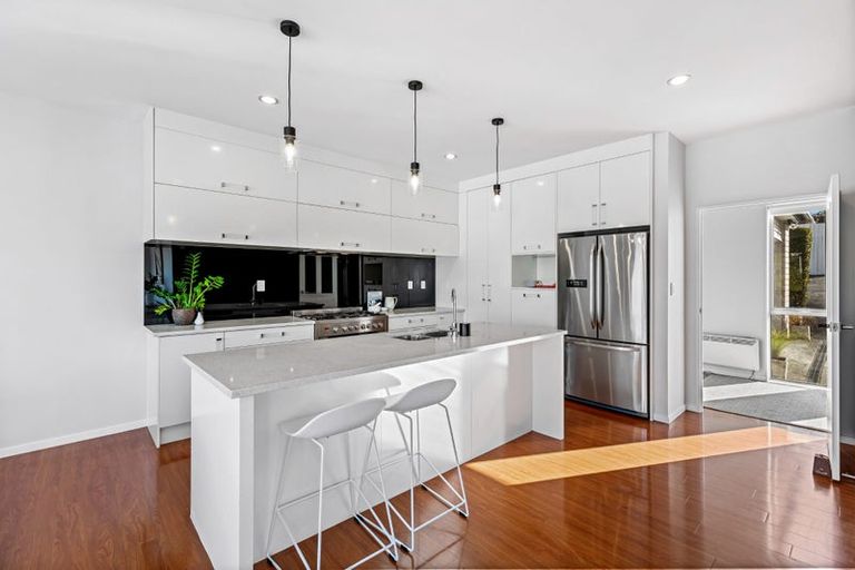 Photo of property in 19b Duncan Avenue, Te Atatu South, Auckland, 0610