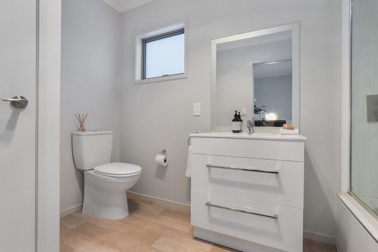 Photo of property in 9 Silvereye Road, Hobsonville, Auckland, 0616