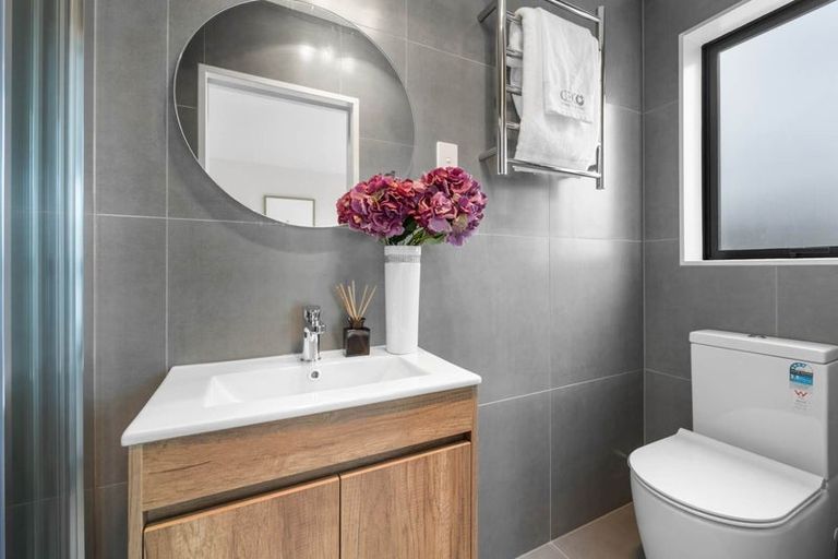 Photo of property in 1 Kellett Road, Ranui, Auckland, 0612