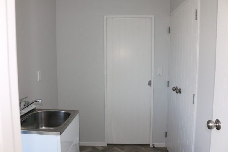 Photo of property in 2c2d Haggitt Street, Feilding, 4702