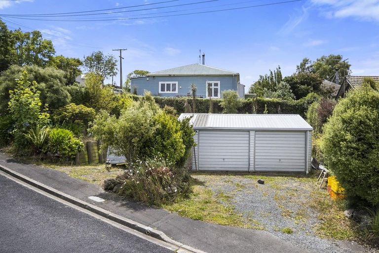 Photo of property in 12 Jellicoe Crescent, Kaikorai, Dunedin, 9010