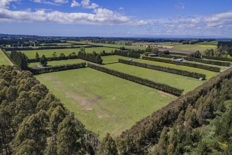 Photo of property in 124 Fishers Road, Loburn, Rangiora, 7473