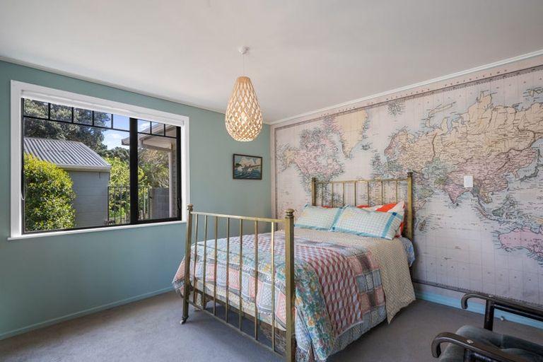 Photo of property in 4 Tarawa Street, Paekakariki, 5034