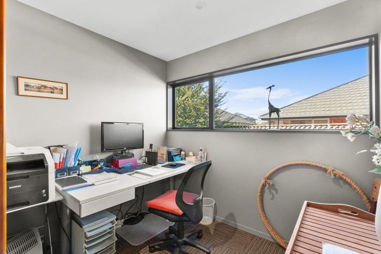 Photo of property in 5 Wharenui Road, Upper Riccarton, Christchurch, 8041