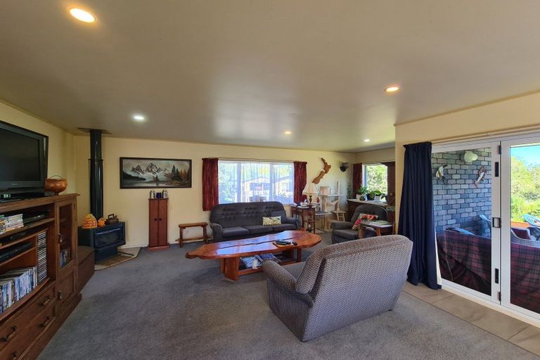 Photo of property in 260a Edward Street, Coromandel, 3506