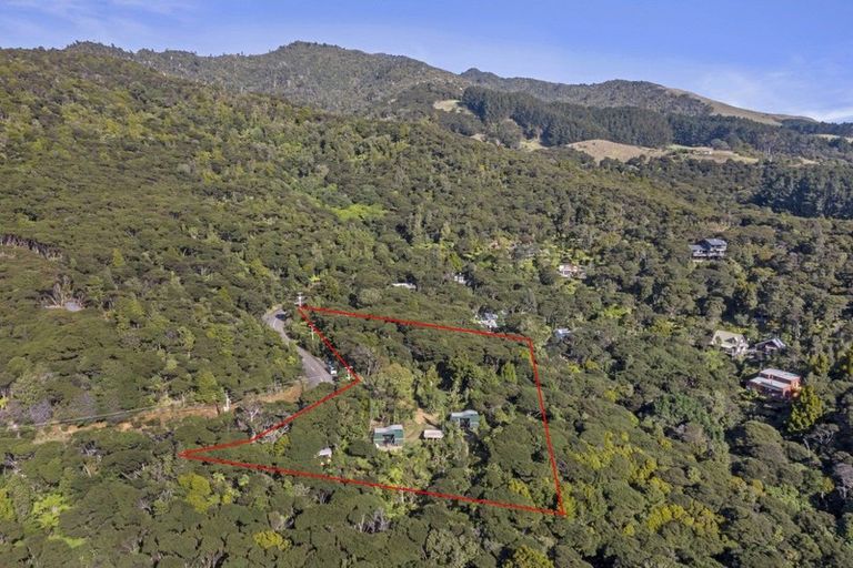 Photo of property in 112 Whaanga Road, Raglan, 3297