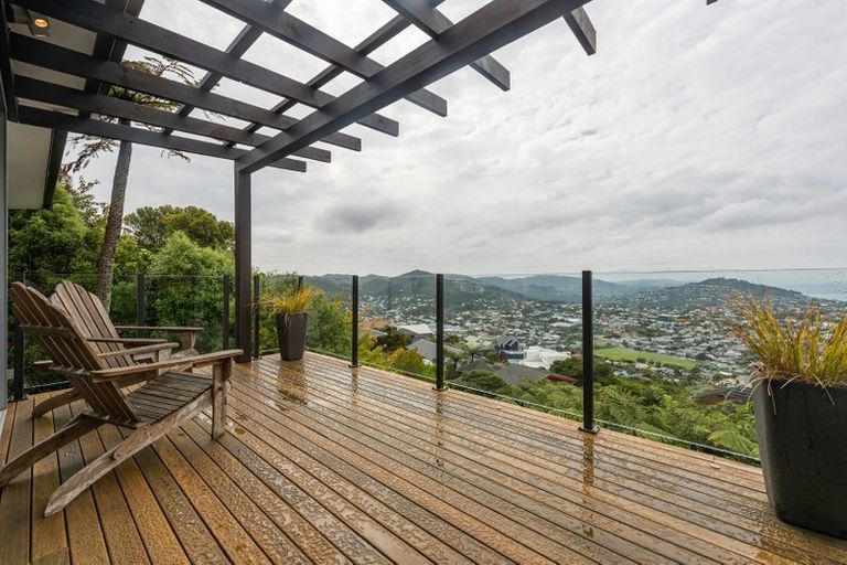 Photo of property in 24 Mewburn Rise, Karori, Wellington, 6012