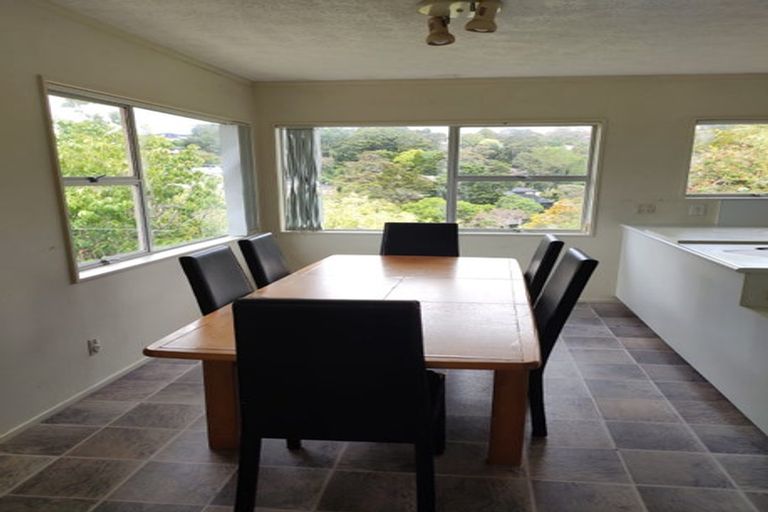 Photo of property in 96 Mountbatten Avenue, Hillcrest, Auckland, 0627