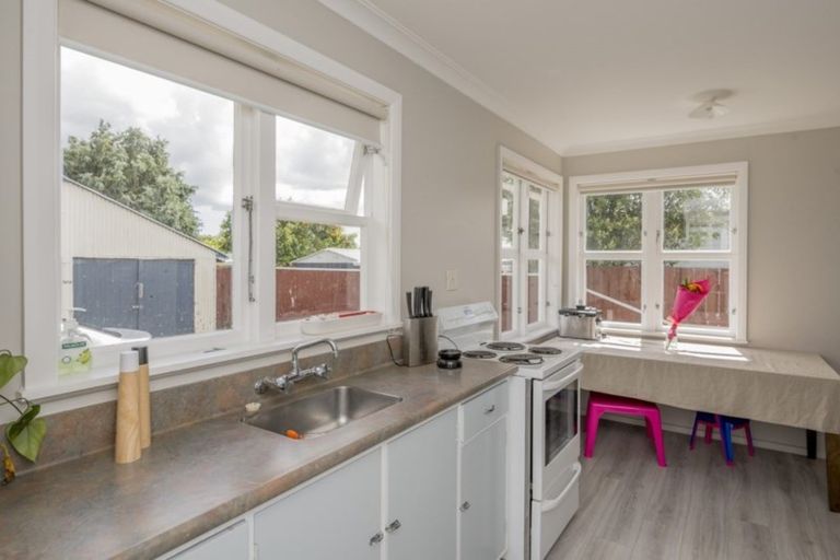 Photo of property in 9 Ferguson Street, Levin, 5510