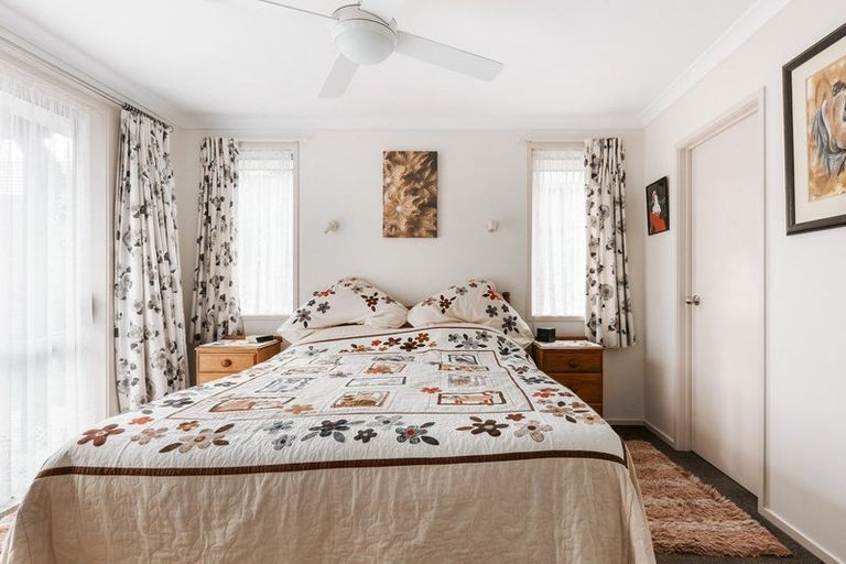 Photo of property in 5 Olive Close, Omokoroa, 3114