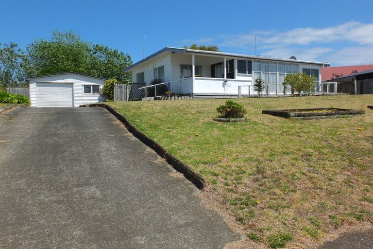Photo of property in 4 Harrod Avenue, Foxton Beach, Foxton, 4815