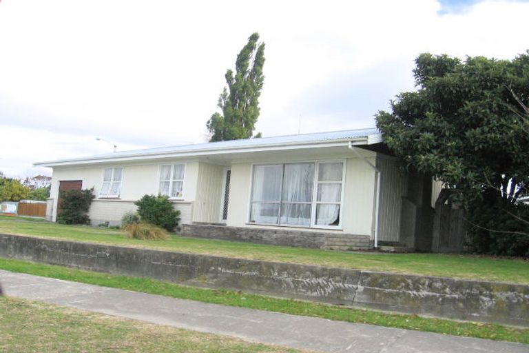 Photo of property in 1 Ripon Place, Tamatea, Napier, 4112