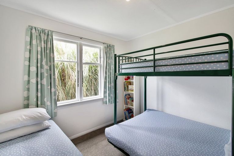 Photo of property in 163 Kahukura Avenue, Waitarere Beach, Levin, 5510