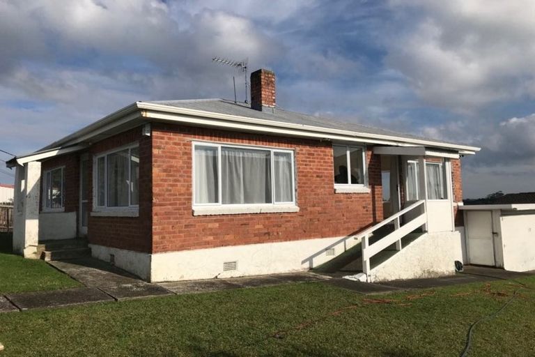 Photo of property in 4/87 Manuka Road, Bayview, Auckland, 0629