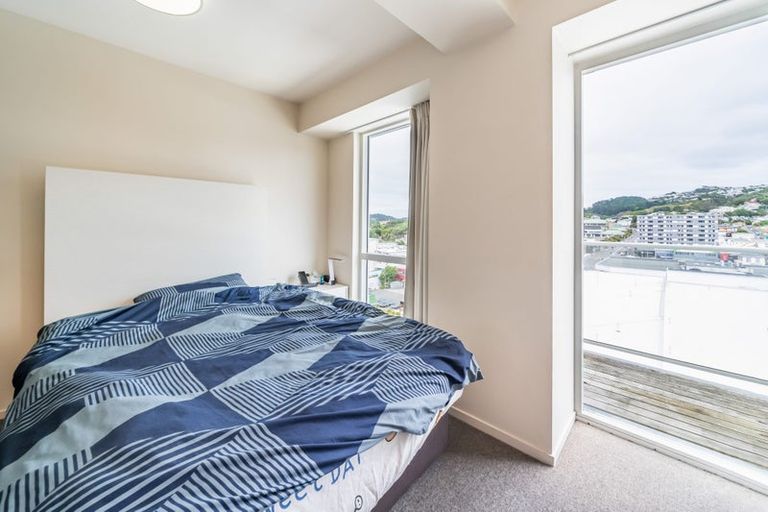 Photo of property in The Peak Apartments, 1002/170 Taranaki Street, Te Aro, Wellington, 6011