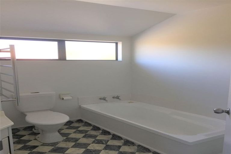 Photo of property in 9a Hindmarsh Street, Johnsonville, Wellington, 6037