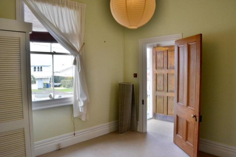 Photo of property in 1/46 Palmerston Road, Birkenhead, Auckland, 0626