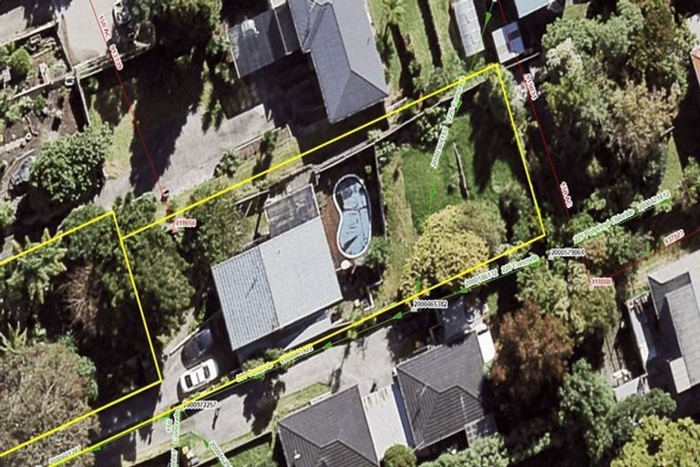 Photo of property in 66 Stott Avenue, Birkdale, Auckland, 0626