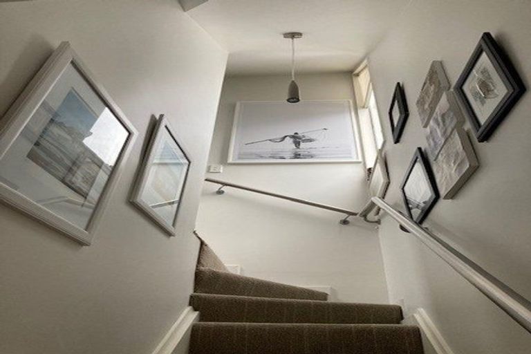 Photo of property in 8/32 Cranmer Square, Christchurch Central, Christchurch, 8013