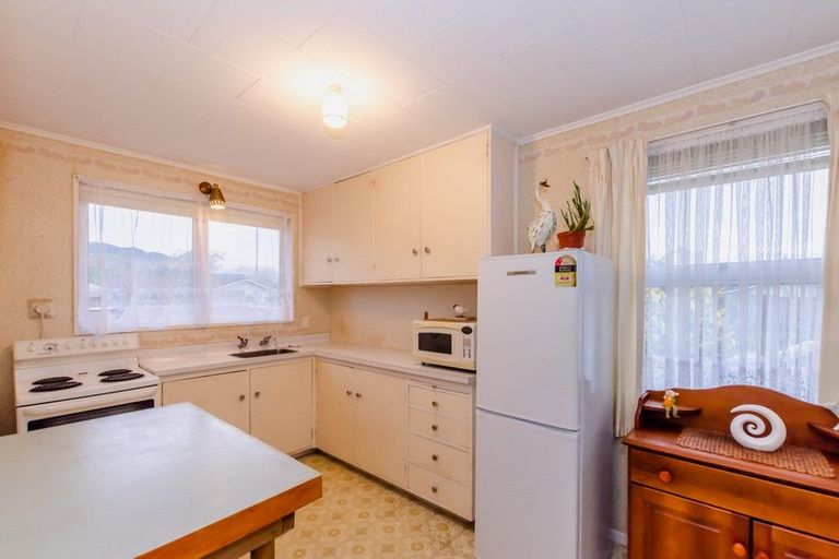 Photo of property in 27a Matai Street, Waikanae, 5036