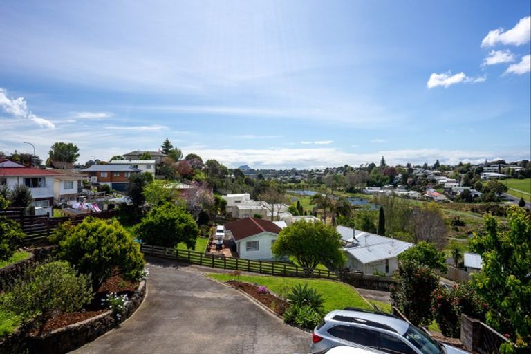 Photo of property in 98 Coopers Road, Gate Pa, Tauranga, 3112