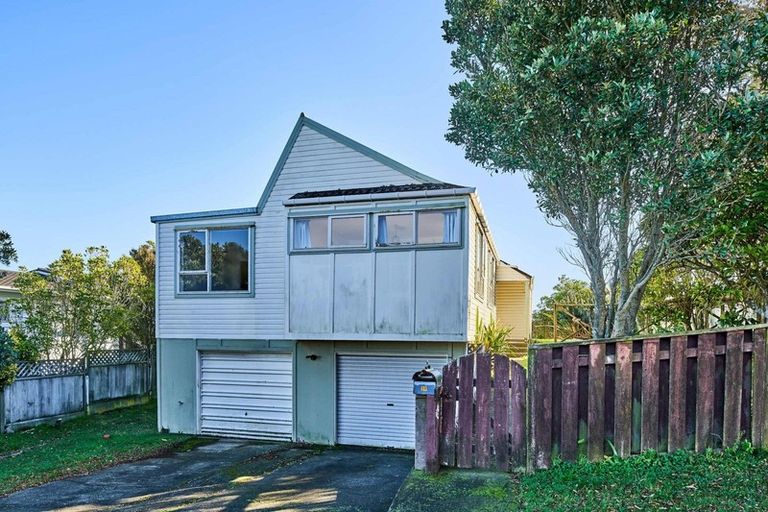 Photo of property in 11 Lauderdale Road, Papakowhai, Porirua, 5024