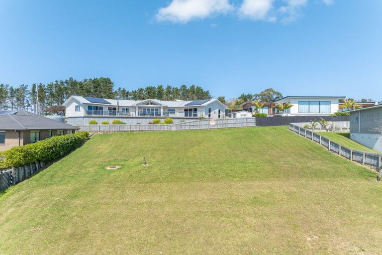 Photo of property in 23 Midgard Road, Coopers Beach, 0420