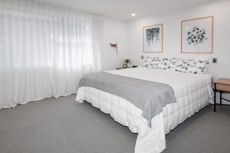 Photo of property in Vivaldi Apartments, 2/48 Marine Parade, Mount Maunganui, 3116