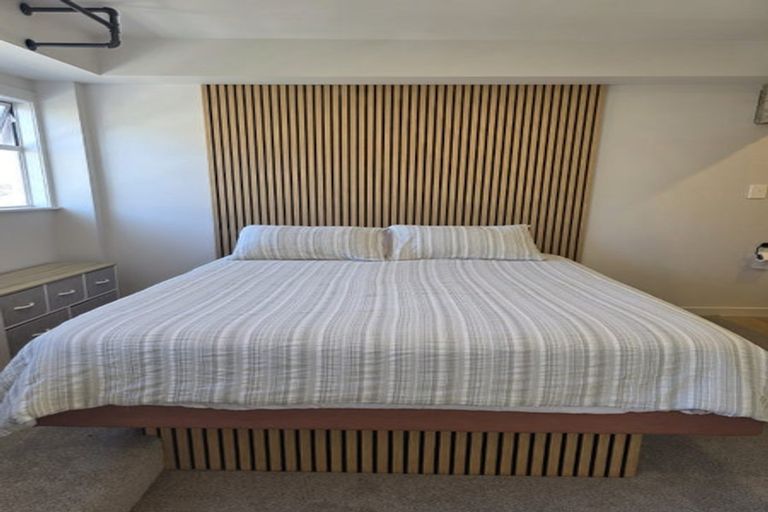 Photo of property in 2 Moncrieff Street, Mount Victoria, Wellington, 6011