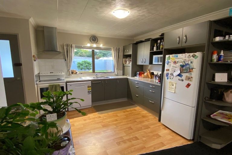 Photo of property in 16 Mathew Street, Dannevirke, 4930