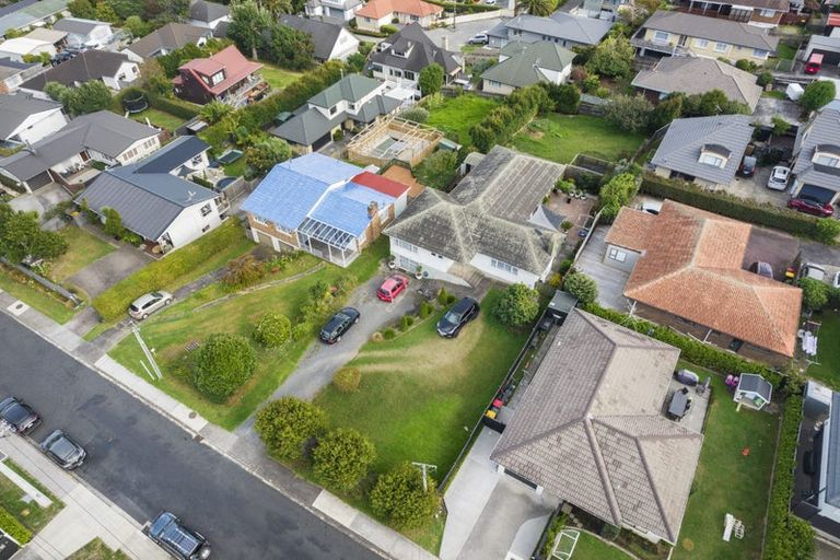 Photo of property in 3 O'halloran Road, Howick, Auckland, 2014